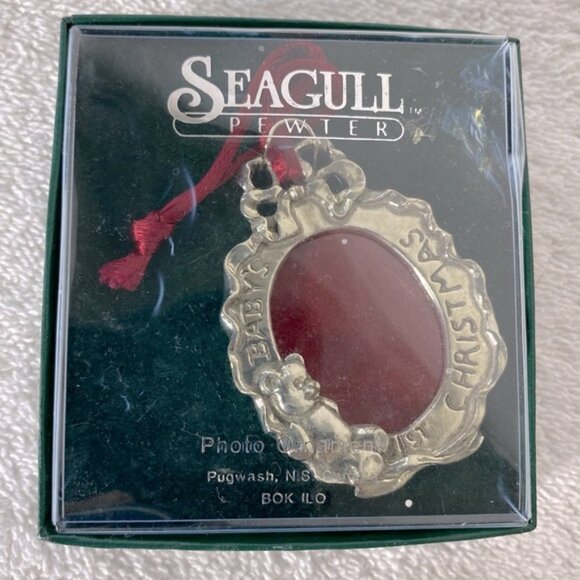 Vintage Seagull Pewter Baby’s 1sty Christmas Oval Picture Frame Ornament - Picture 5 of 5